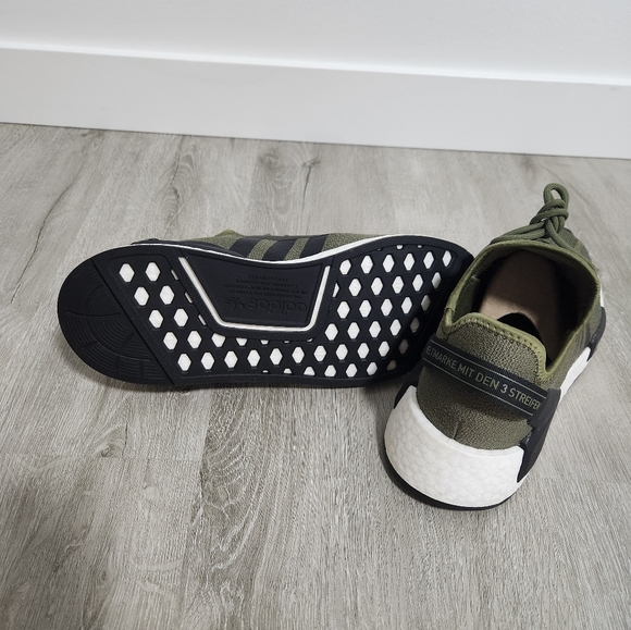 Adidas NMD V2 - Picture 5 of 5